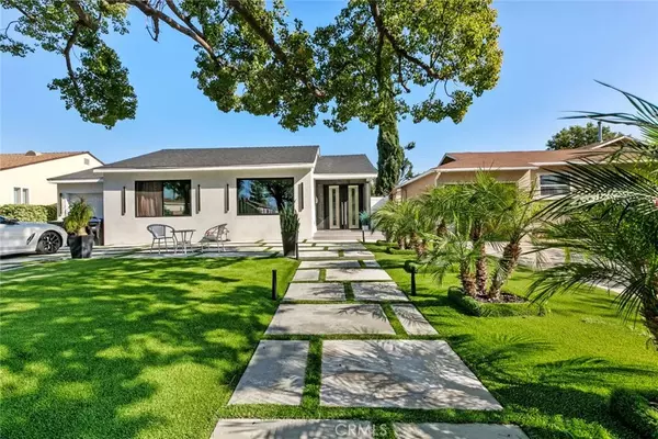 Burbank, CA 91505,1918 N Maple