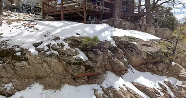 Green Valley Lake, CA 92341,33355 Falling Leaf Dr