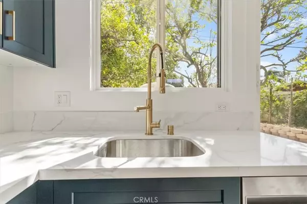 Northridge, CA 91324,8360 N Vanalden Avenue