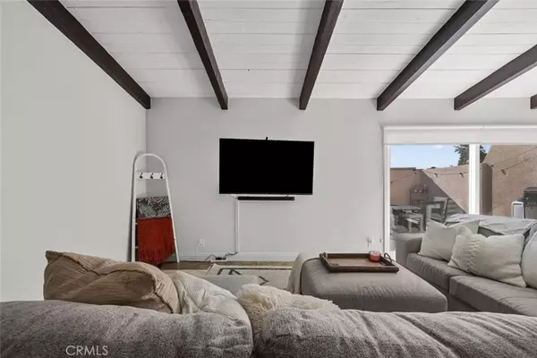 Panorama City, CA 91402,7924 Woodman Avenue #35