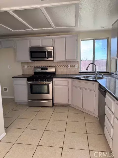 California City, CA 93505,6832 Quezon Avenue