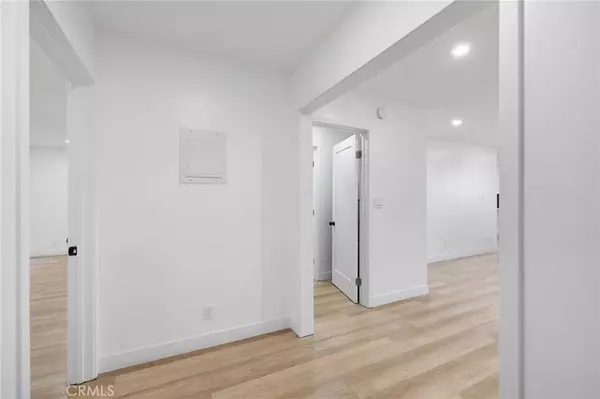 Encino, CA 91316,17000 Burbank Boulevard #101