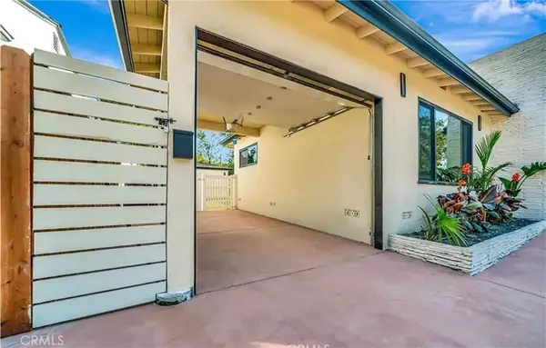 Tarzana, CA 91335,19434 Calvert