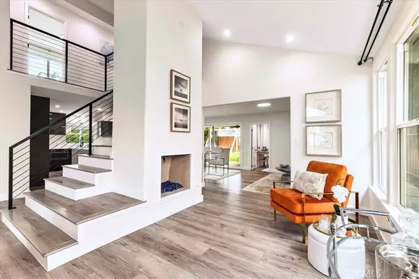 Encino, CA 91316,6321 Alonzo Avenue