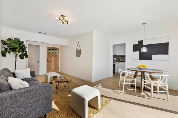 Winnetka, CA 91306,20156 Bassett