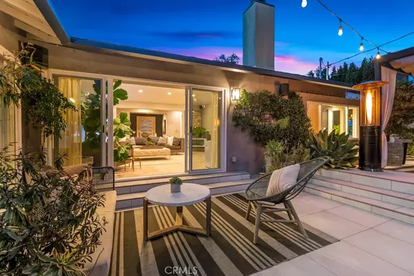 Sherman Oaks, CA 91423,4716 Tyrone Avenue