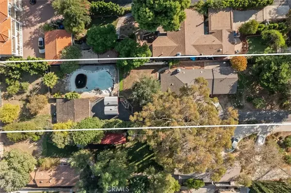 Woodland Hills, CA 91367,23143 Dolorosa Street