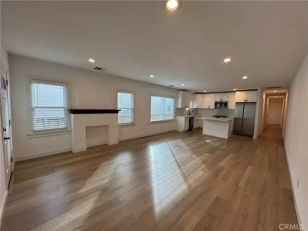 1215 N Vista, West Hollywood, CA 90046