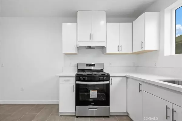 Los Angeles, CA 90011,759 E 25th