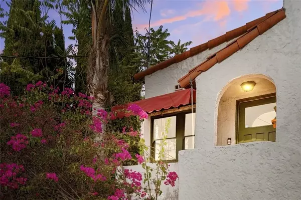 2123 Branden Street, Los Angeles, CA 90026