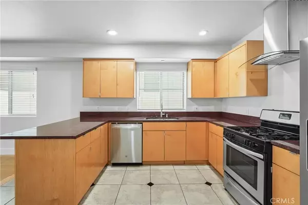 North Hollywood, CA 91601,11312 Huston Street #4