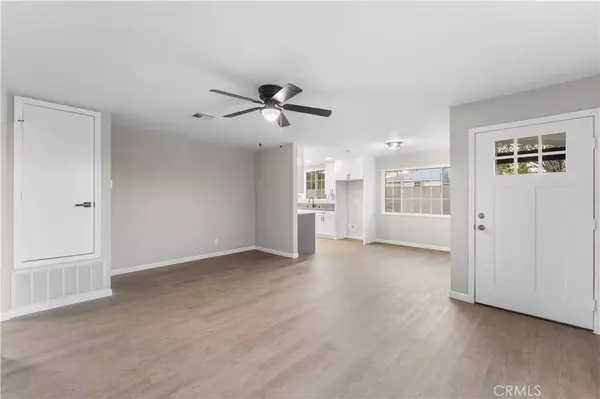 Palmdale, CA 93550,1214 E Avenue R2