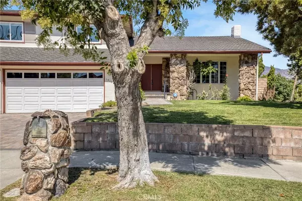 Porter Ranch, CA 91326,19101 Kingsbury