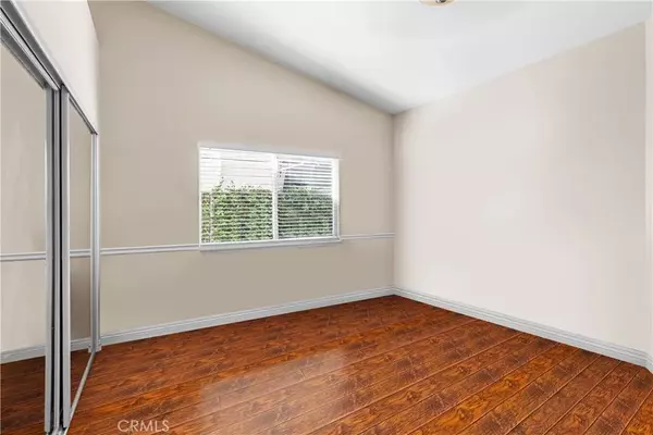 Valencia, CA 91354,23301 Preston