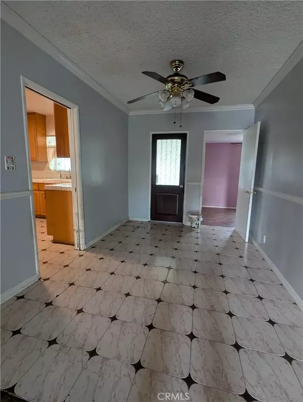 Pacoima, CA 91331,10422 Cayuga