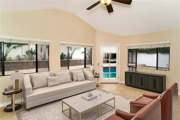 West Hills, CA 91307,7527 Sedan Avenue