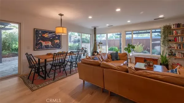 Agoura Hills, CA 91301,28916 Valley Heights