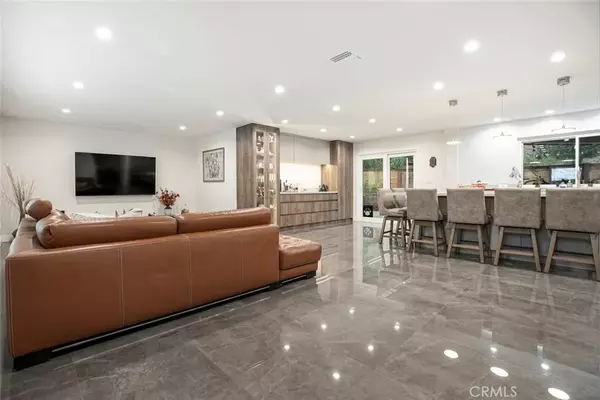 Granada Hills, CA 91344,17155 Barneston