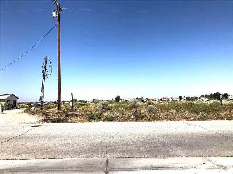 0 Palomino Ct/Cor E Ave S-12, Palmdale, CA 93550
