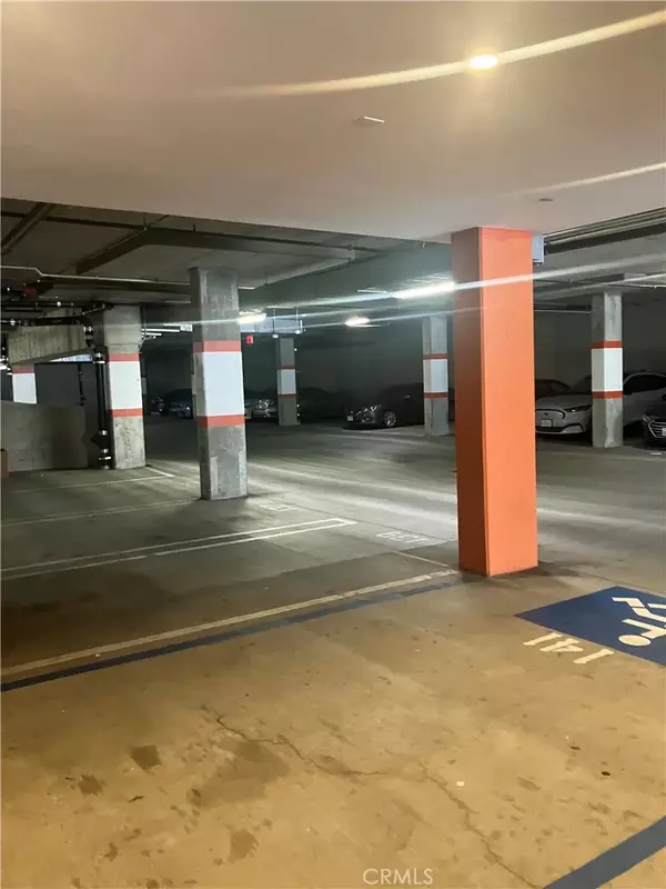 North Hollywood, CA 91601,11405 Chandler Boulevard #508