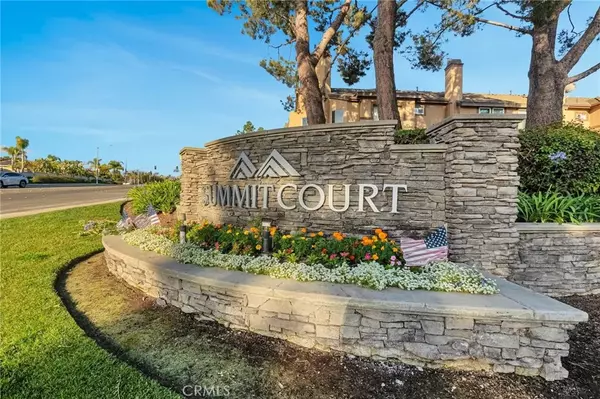 Anaheim Hills, CA 92808,922 S Country Glen Way