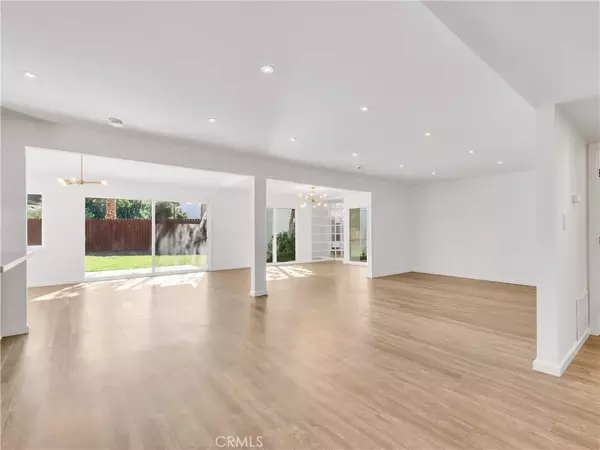 Simi Valley, CA 93065,1406 Duarte Circle