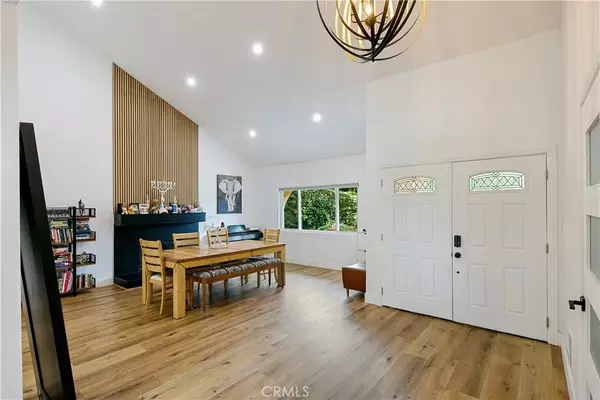 West Hills, CA 91307,24411 Highlander Road