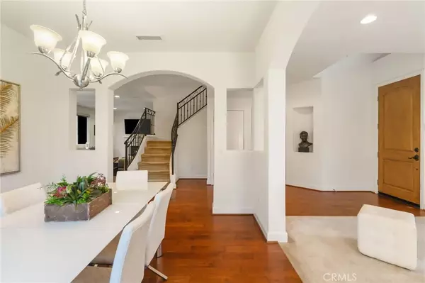 Tarzana, CA 91335,18141 Topham Street