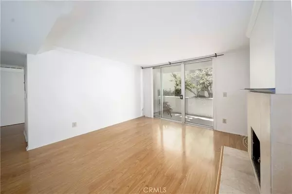 5325 Newcastle, Encino, CA 91316