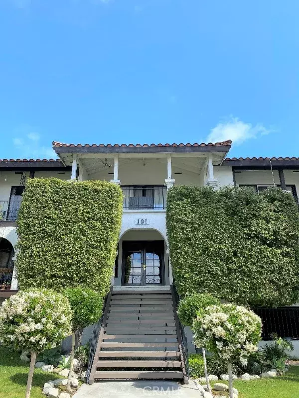 San Clemente, CA 92672,101 W Canada #17