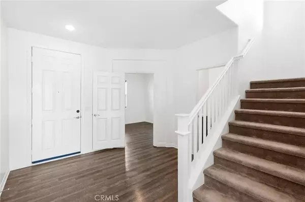 Riverside, CA 92507,20765 Barn Road