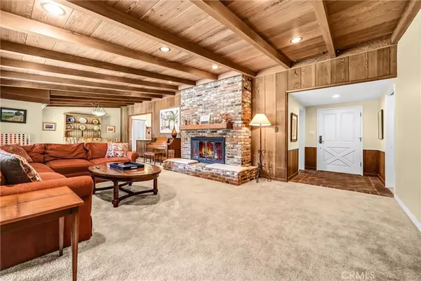 Sherwood Forest, CA 91325,17300 Sunburst