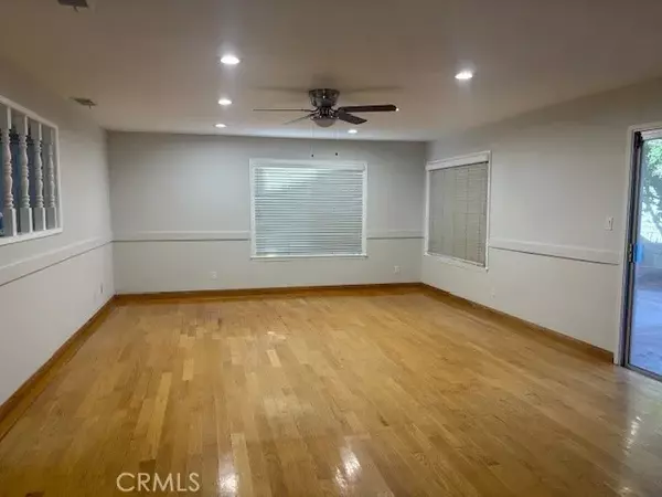 Chatsworth, CA 91311,10645 WILLOWBRAE Avenue