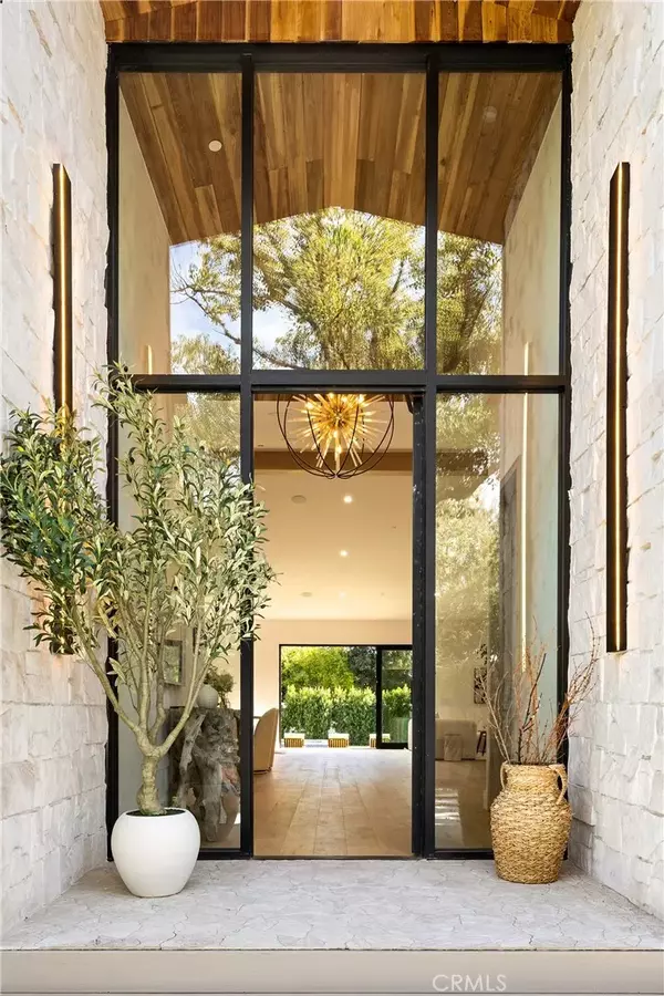 Sherman Oaks, CA 91401,5750 Stansbury Avenue