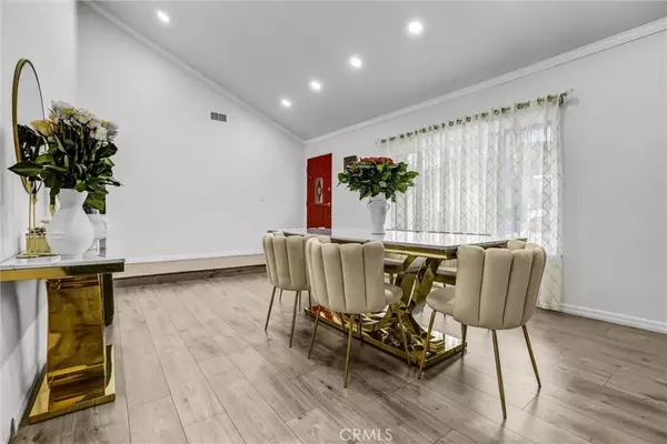 Canyon Country, CA 91387,28947 Lotusgarden