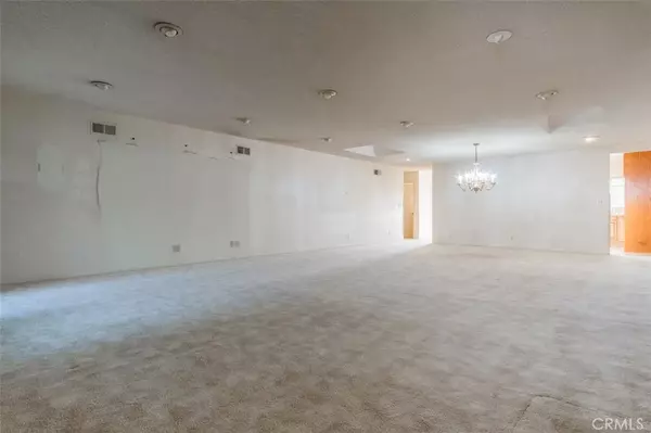 Simi Valley, CA 93065,1434 Venice