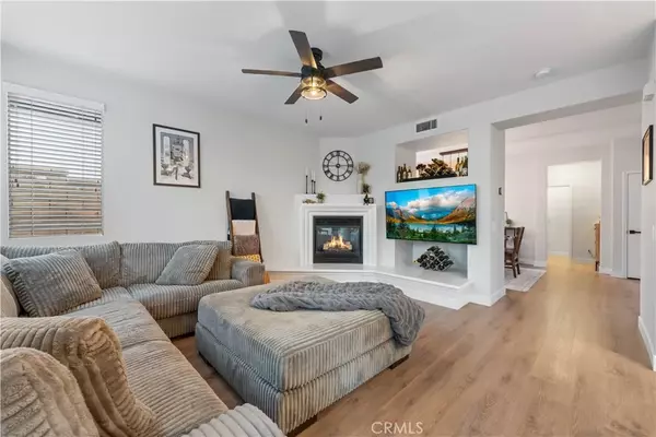 Castaic, CA 91384,27636 Elk Ridge