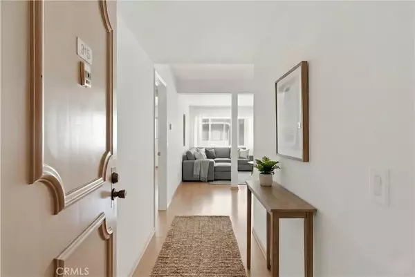 Sherman Oaks, CA 91403,4700 Natick Avenue #315