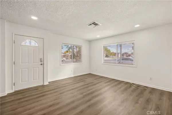 Lancaster, CA 93535,45001 Logue Court