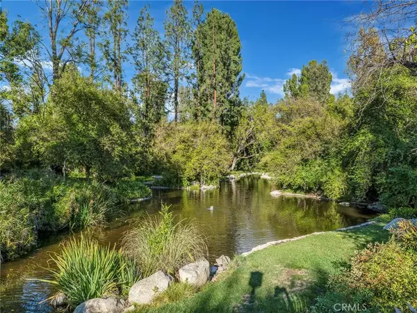 7050 Shoup Ave #225 #225, Canoga Park, CA 91303