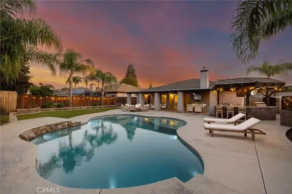 9804 Anaparno, Bakersfield, CA 93312