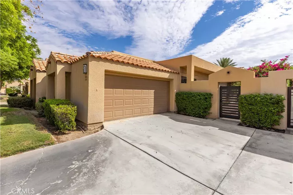 Rancho Mirage, CA 92270,22 Oak Tree