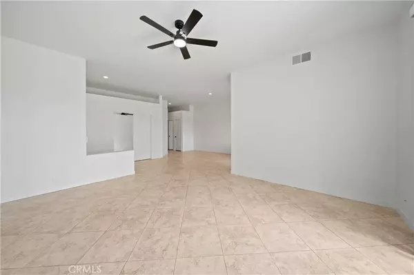 Rancho Mirage, CA 92270,22 Oak Tree
