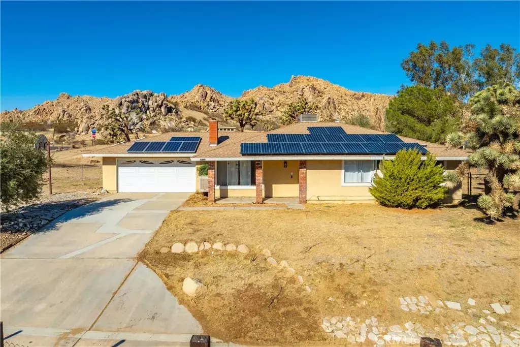 Palmdale, CA 93591,38721 156th East