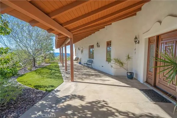 Agua Dulce, CA 91390,9435 Hierba