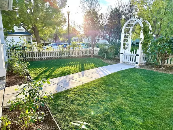 Valencia, CA 91355,23907 Windward