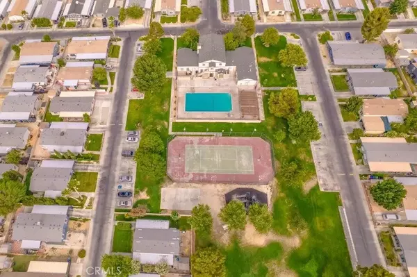 Lancaster, CA 93535,45465 25th East #176