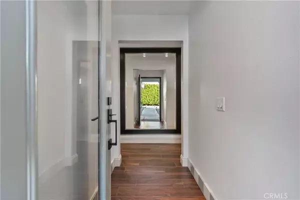 Palm Springs, CA 92262,461 W Palm Vista Drive