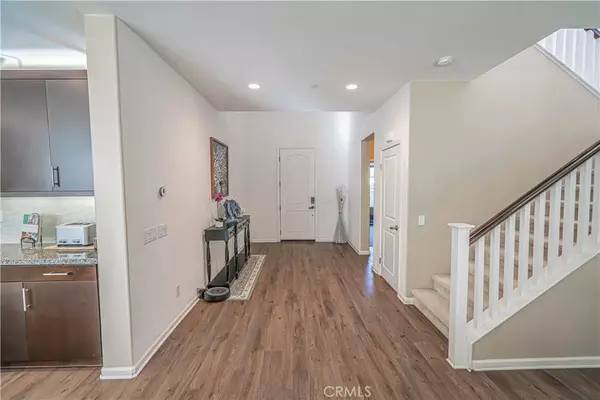 Canyon Country, CA 91387,18642 Cedar Crest Drive