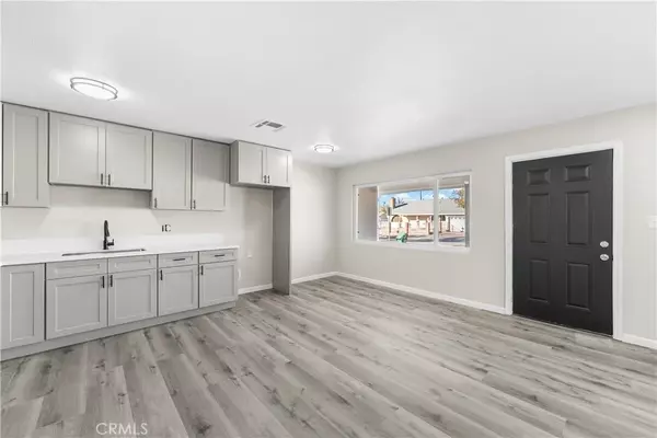 Lancaster, CA 93534,638 W Avenue H